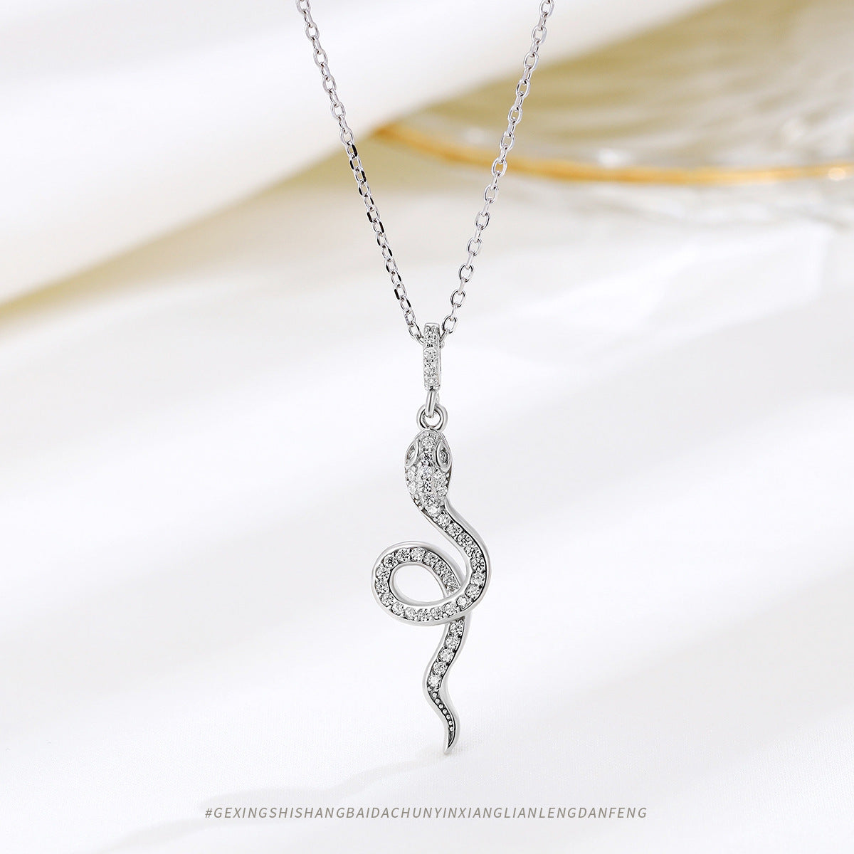 s925 sterling silver snake necklace women's light luxury niche design pendant advanced 2025 new popular neck chain clavicle chain