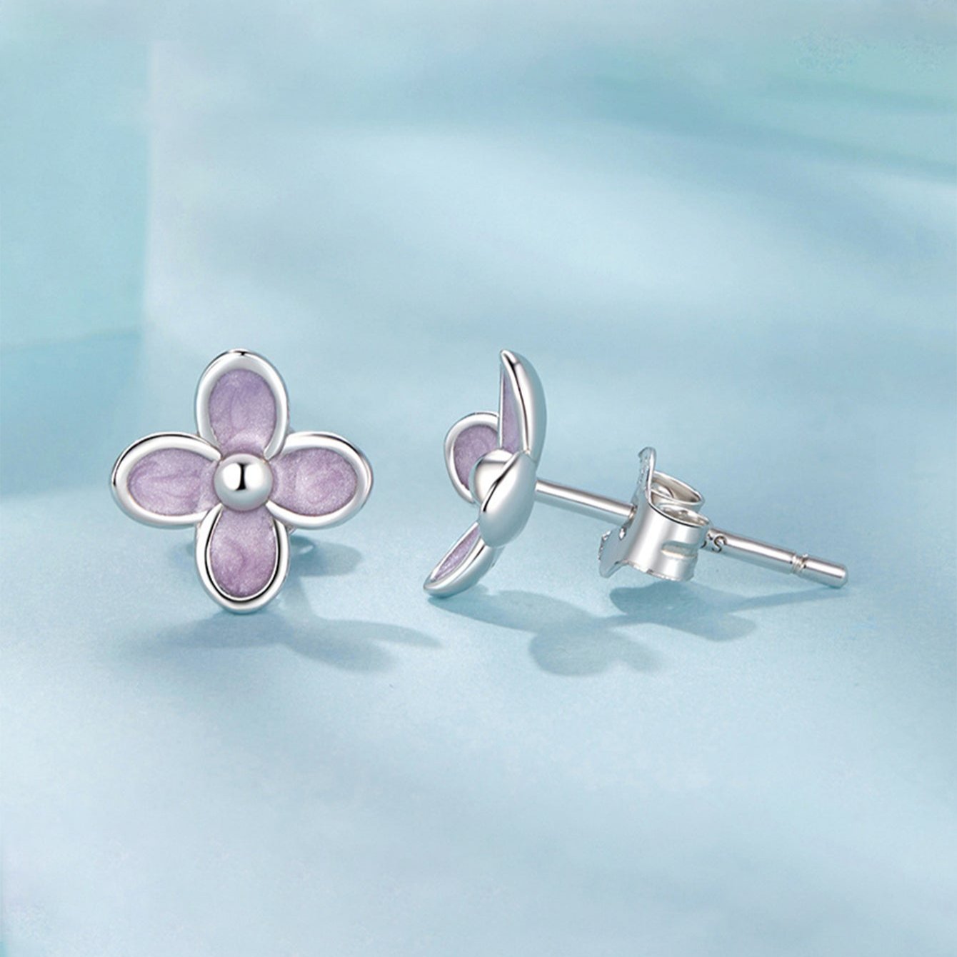 Purple lilac flower earrings 925 sterling silver four-leaf clover women's high-end temperament simple versatile earrings exquisite small earrings