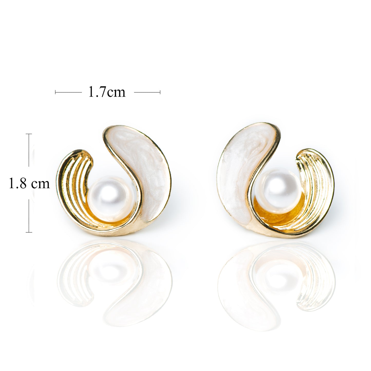 Retro pearl earrings 925 silver needle niche design earrings, high-end feel earrings for women in 2024, new trend